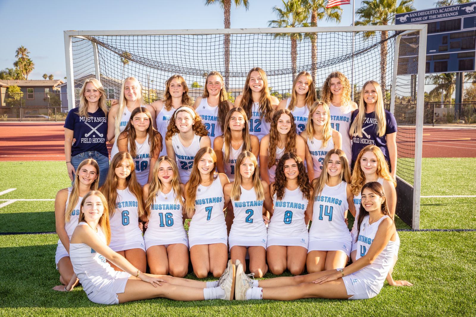 FH%20VARSITY-TEAM-PHOTO.jpg